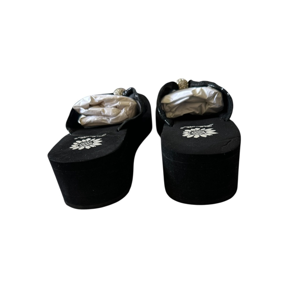 Women's Yellow Box Black Wedge Flip Flop Sandals Size 8 with Rhinestones - Picture 7 of 10
